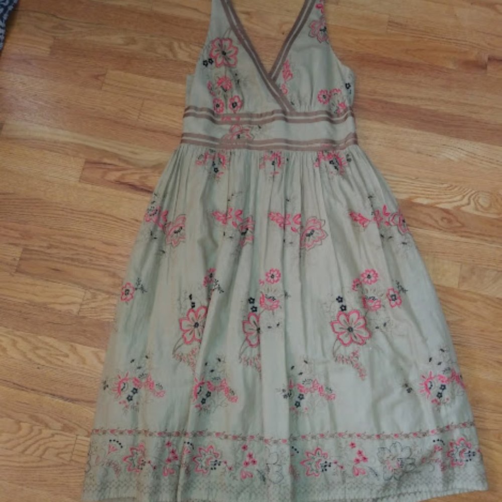Vintage look beige middie dress size 10